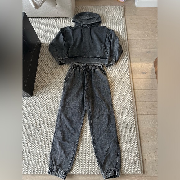 Michi NY Sonora Loungewear Set - Women’s size M - grey/black acid wash - Picture 3 of 6